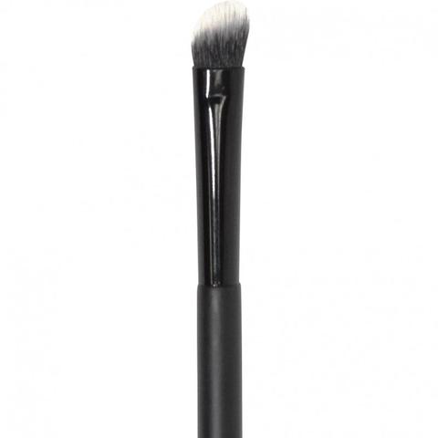Angled Eyeshadow Brush